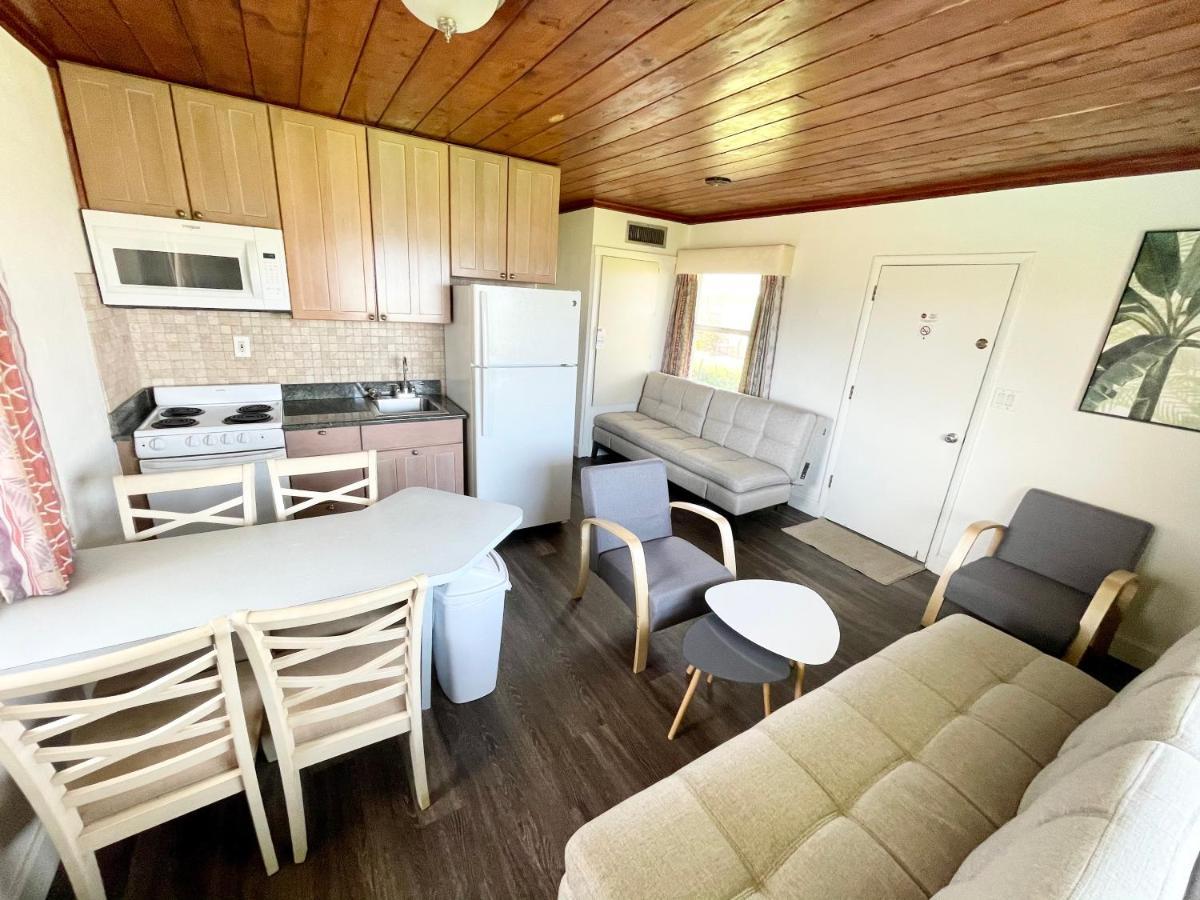 Surf Studio Beach Resort Cocoa Beach Eksteriør bilde