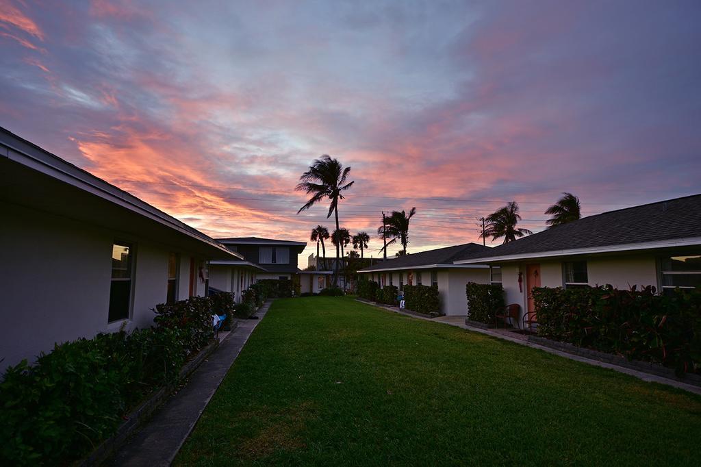 Surf Studio Beach Resort Cocoa Beach Eksteriør bilde