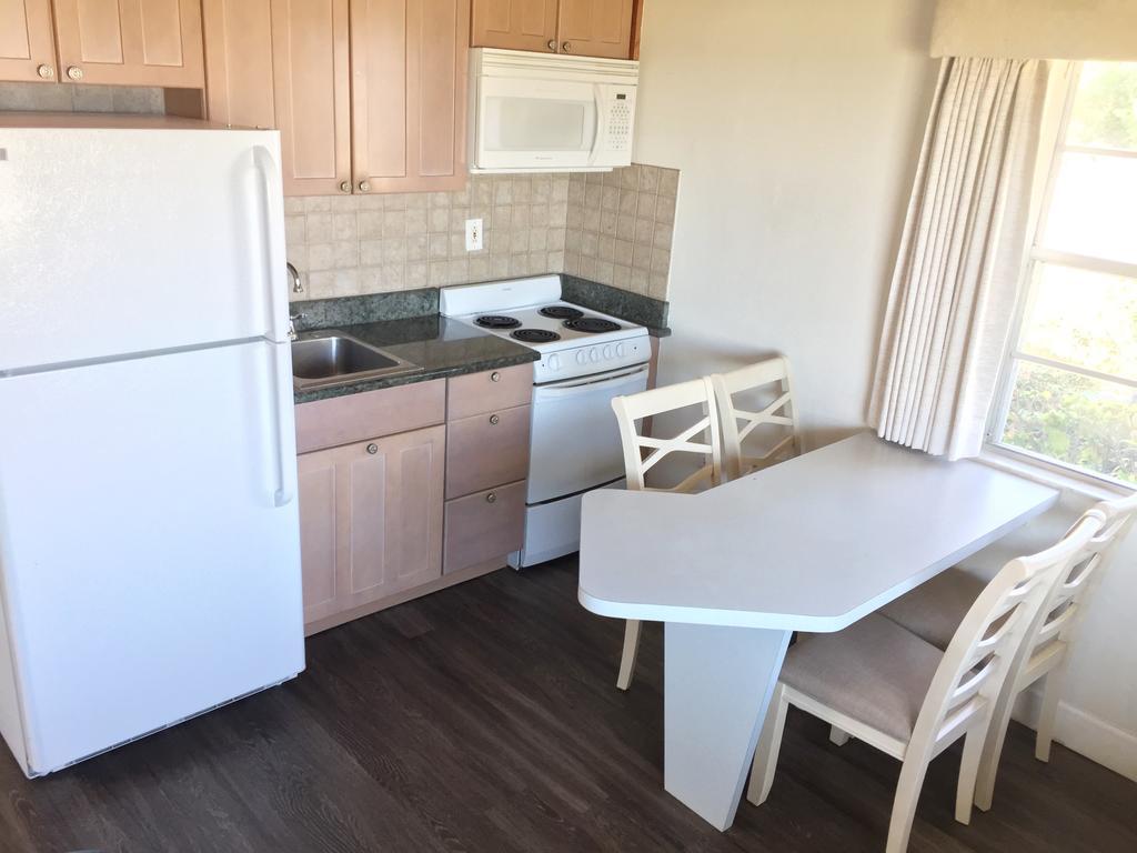 Surf Studio Beach Resort Cocoa Beach Eksteriør bilde